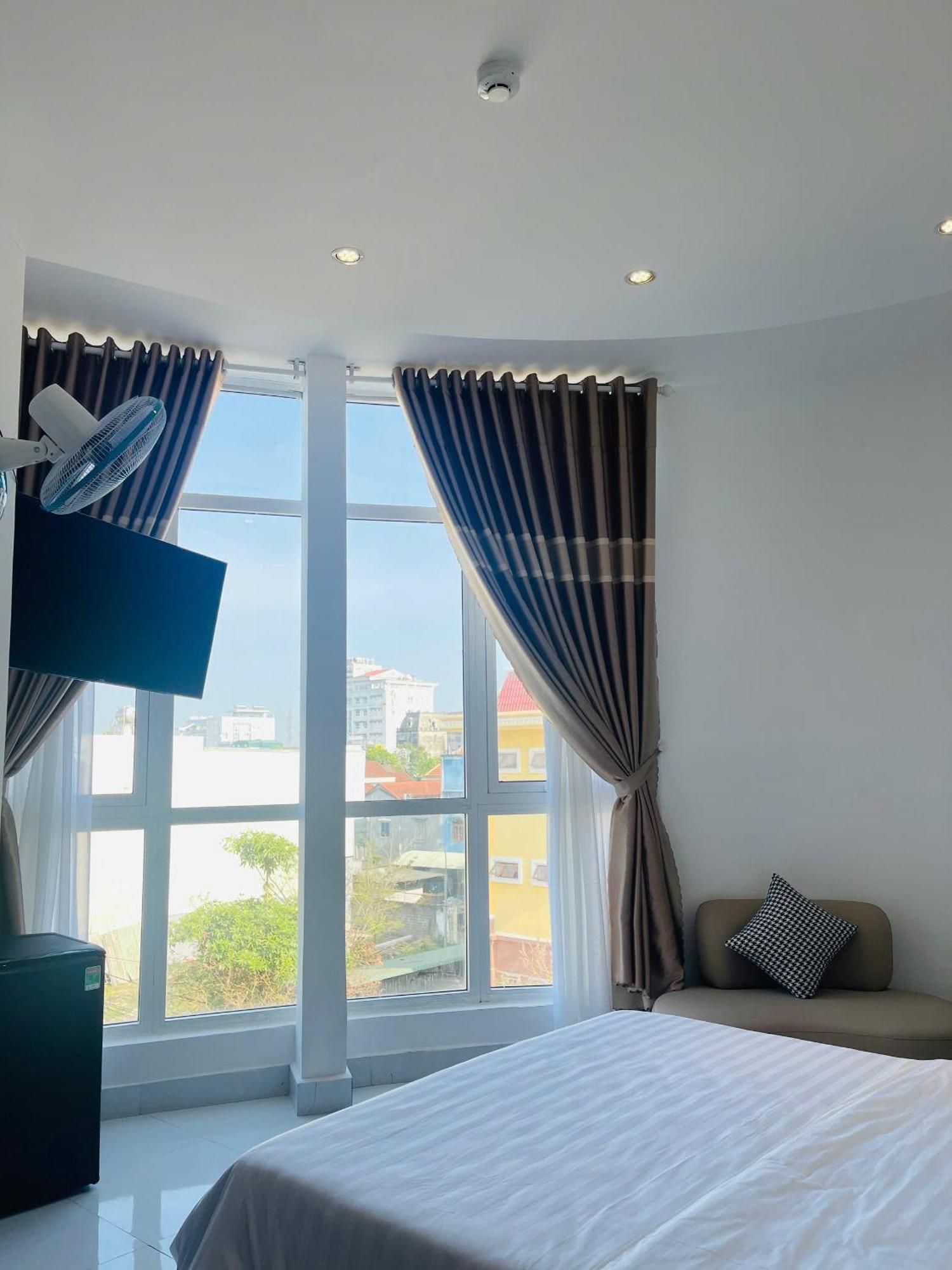 Khach San Romo Hotell Quảng Ngãi Eksteriør bilde